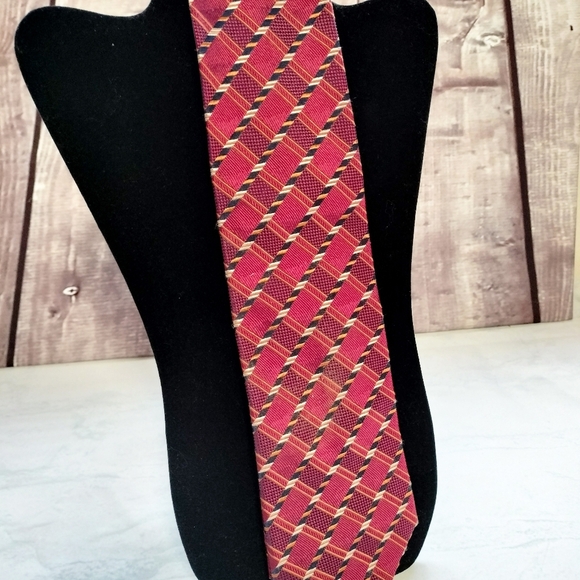 Jos. A. Bank Red Woven Jacquard Men's Tie Necktie Silk Abstract - Picture 9 of 9